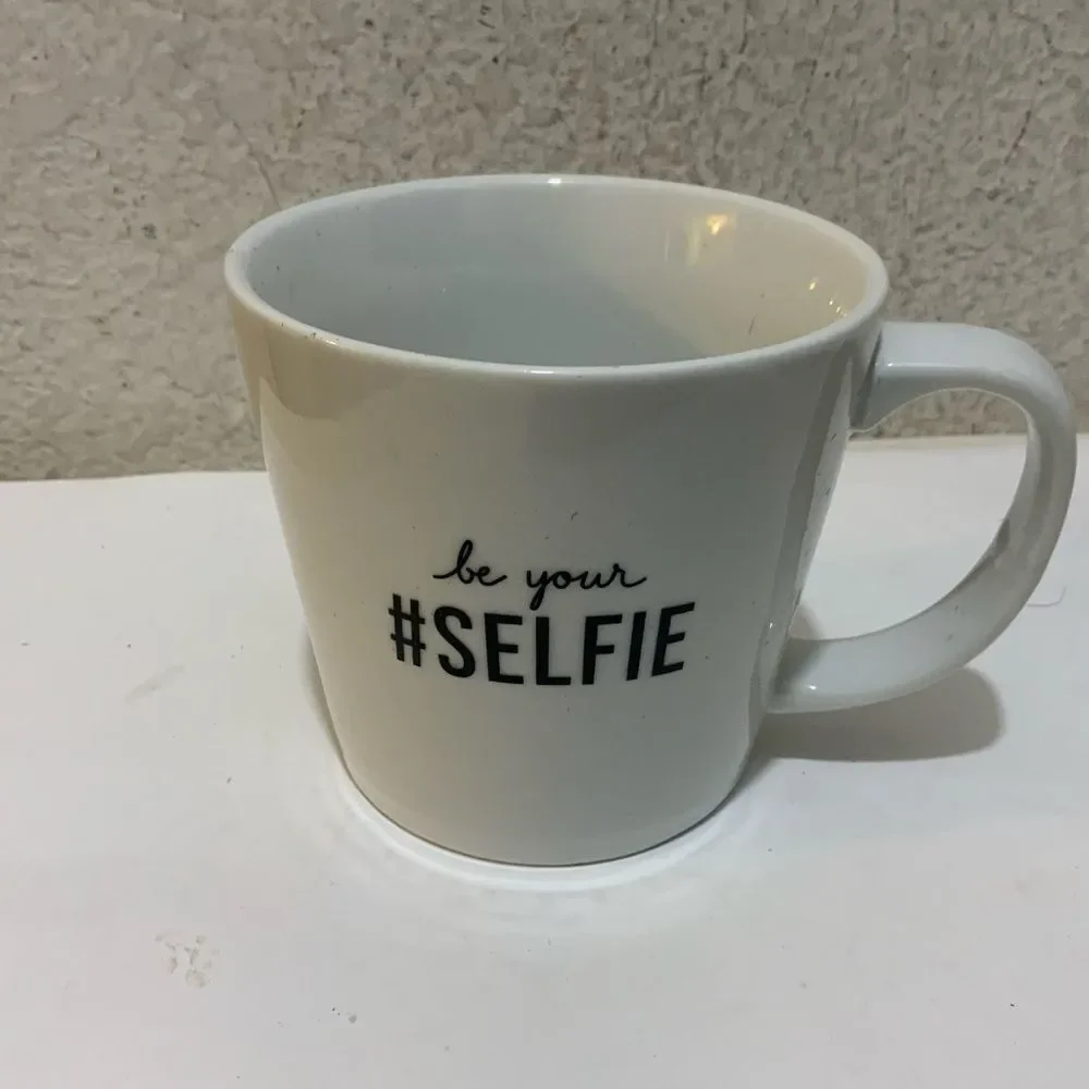 The cellar BE YOUR SELFIE COFFEE MUG Art Deco Mug